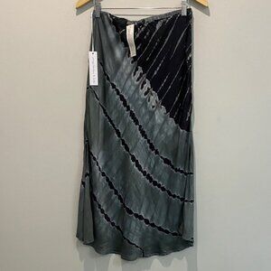 Young Fabulous Broke Silky Skirt Size Medium NWT boho